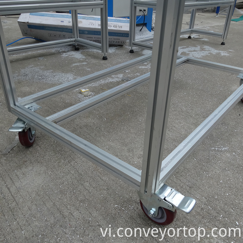 Moveable Assembly Table